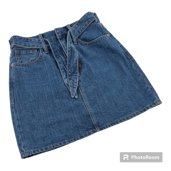 Madewell Rigid Haydel Wash Denim Straight Mini Skirt with Tie-Waist in Size 23 - Picture 5 of 10
